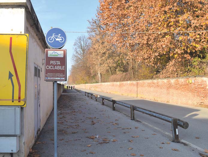 Un altro stop per la pista ciclabile