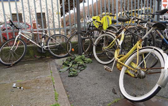 Addio ai rottami di bici abbandonate