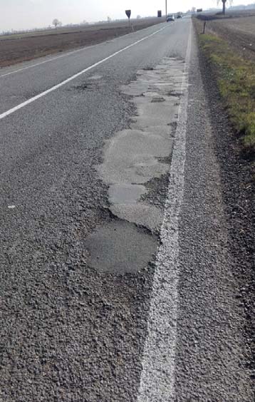 Strada colabrodo, per ora solo cartelli