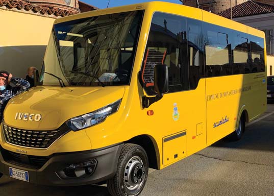 Nuovo bus per il trasporto scolastico