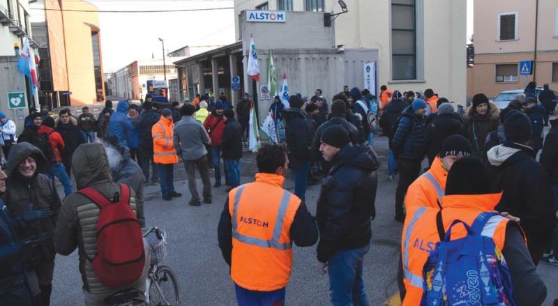 L'Alstom si ferma per lo sciopero