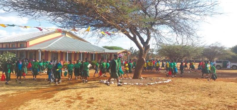 Portiamo acqua alla scuola in Kenya