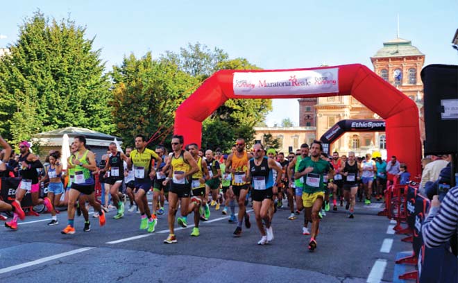 Invasione dei runner per la maratona