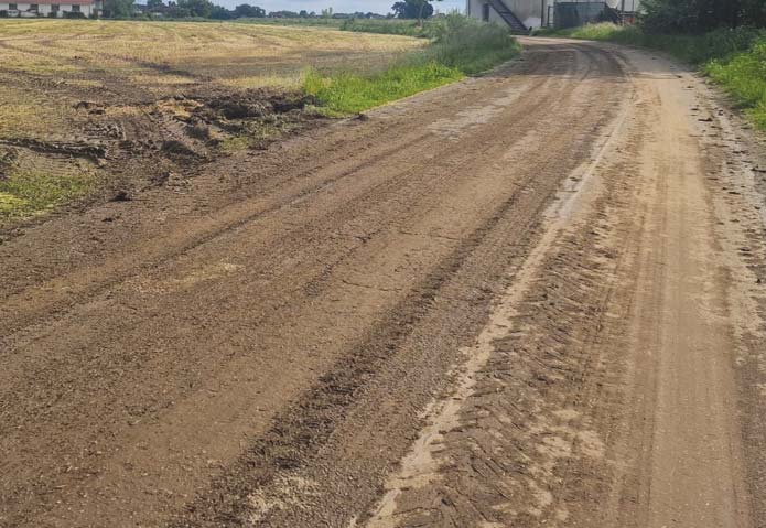 Strada imbrattata, la Polizia locale interviene dopo una segnalazione