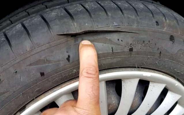 Razzia di gomme, caccia al responsabile