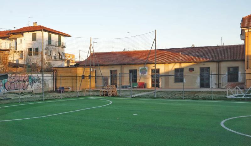 Nuovo manto per il campetto