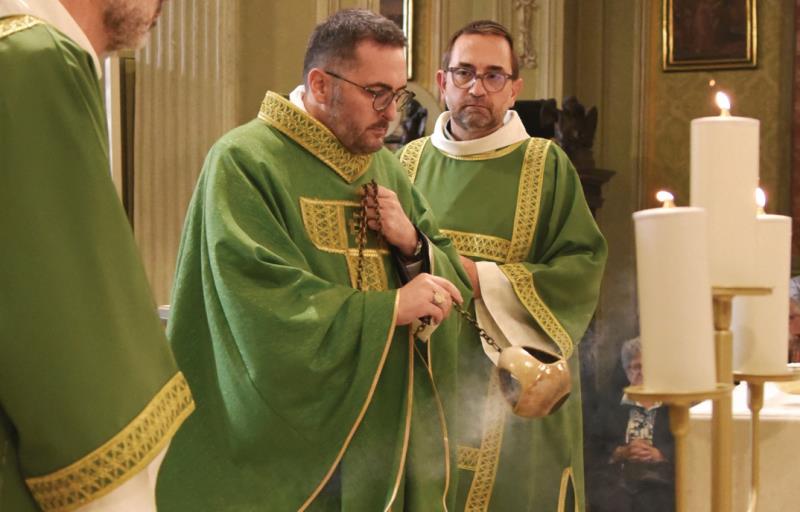 Rivoluzione per messe e funerali