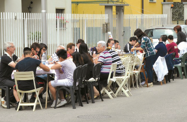 Una festa per conoscere il vicinato