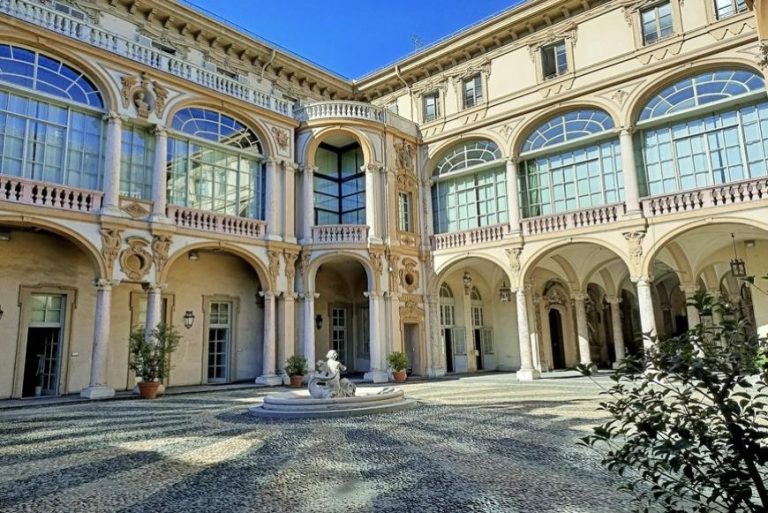 PalazzoLascaris-013_870