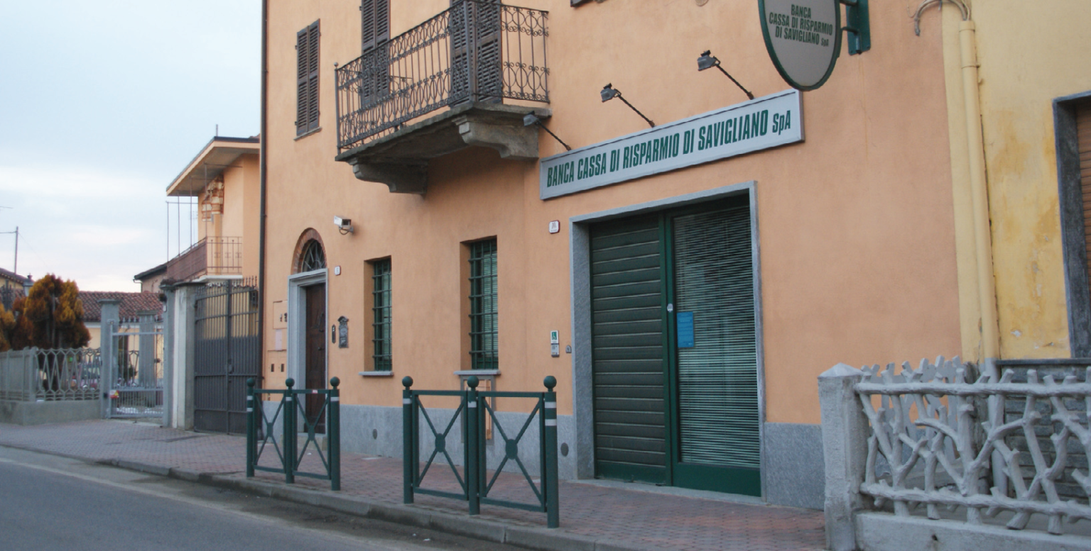 «Troppi paesi senza sportello»